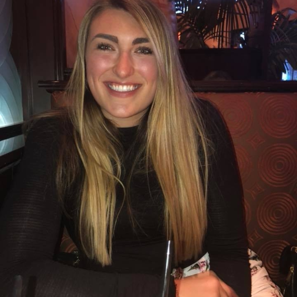 Meet your Posher, Leya